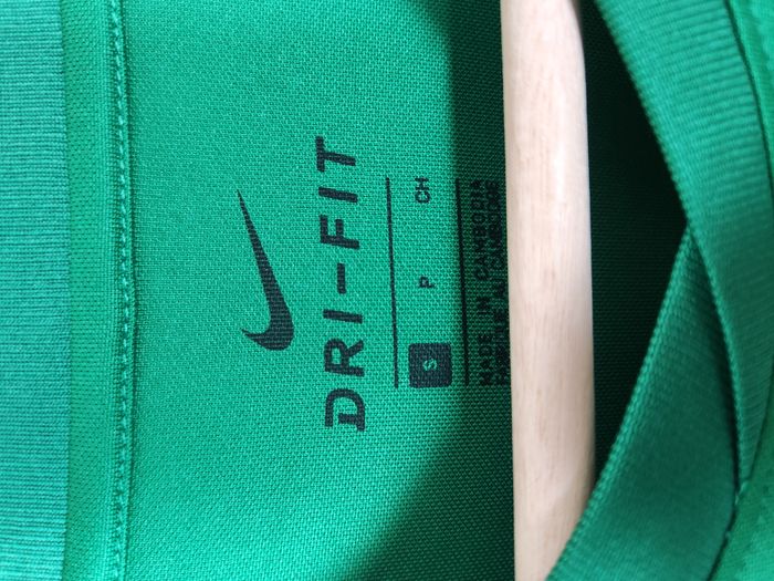 Maillot Nike Vert Manches Courtes - Taille S - Floqué Globus Baumarkt - photo numéro 3
