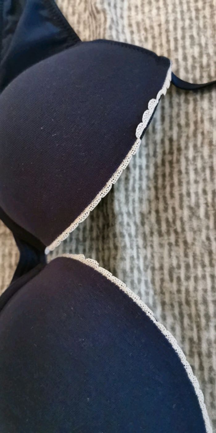 Soutien gorge - photo numéro 2