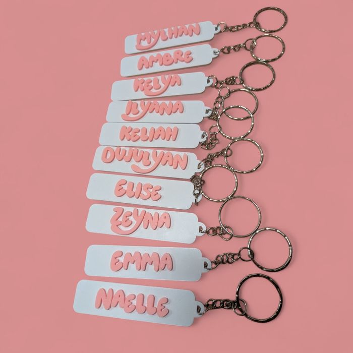 27 Porte-clé prénom personnalisé – Création sur mesure