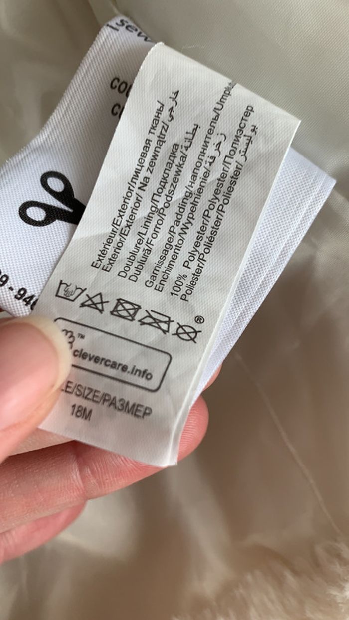 Veste en fausse fourrure blanche - photo numéro 4