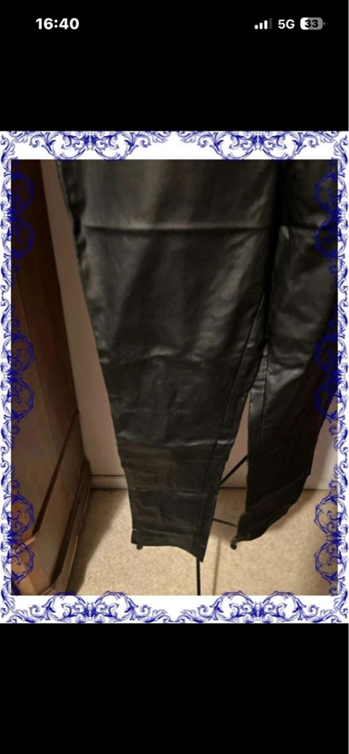Pantalon , leggins simili cuir Toscane - photo numéro 3