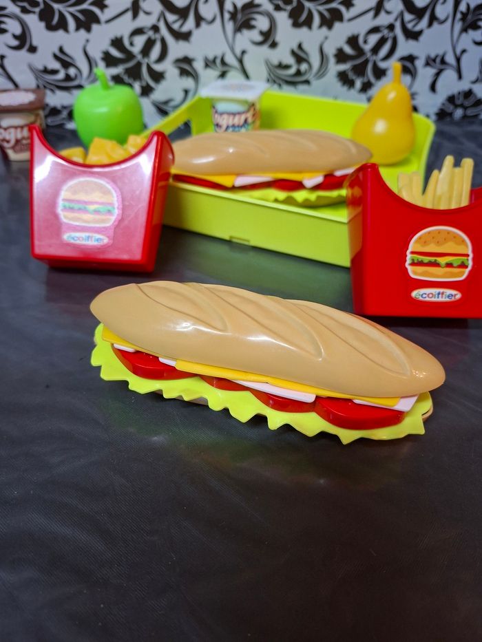 Dinette pour enfant plateau sandwichs - photo numéro 2