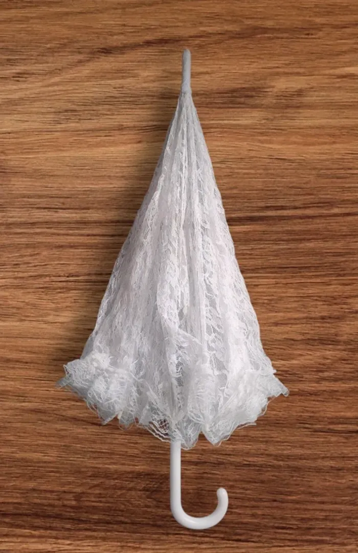 🌸 Ombrelle en dentelle blanche - Style romantique & vintage 🌸 - photo numéro 4