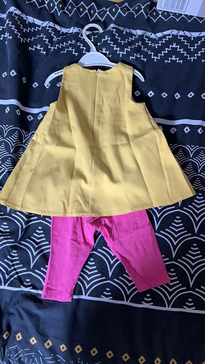 Ensemble robe et leggings court « papillon 🦋 et fleur » 2 ans - photo numéro 5