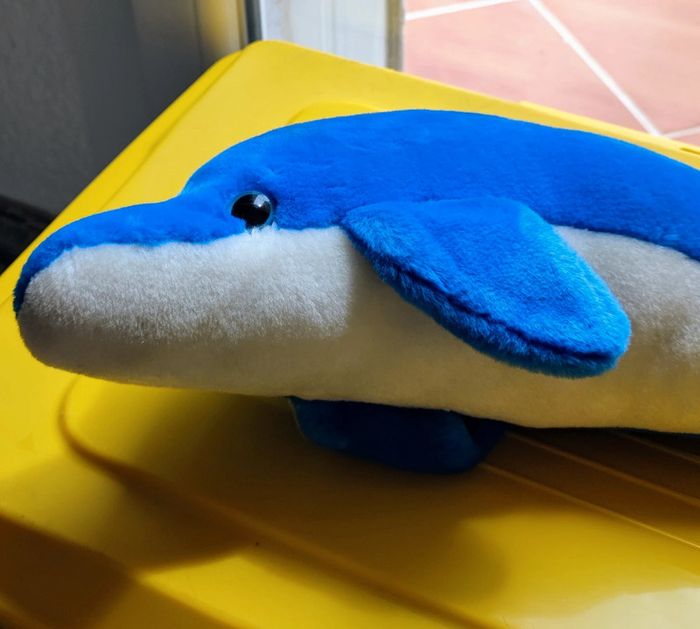 Dauphin 🐬 peluche 🐬 sonore 🎶 très douce 🧸 - photo numéro 2