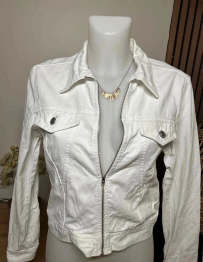 Veste en jean blanche Zara - photo numéro 2