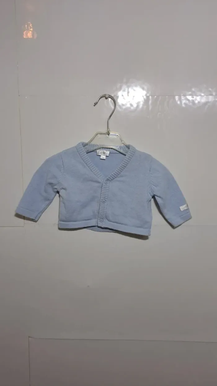 💚Gilet bébé bleu ciel – coton doux – T. 1 mois - photo numéro 2