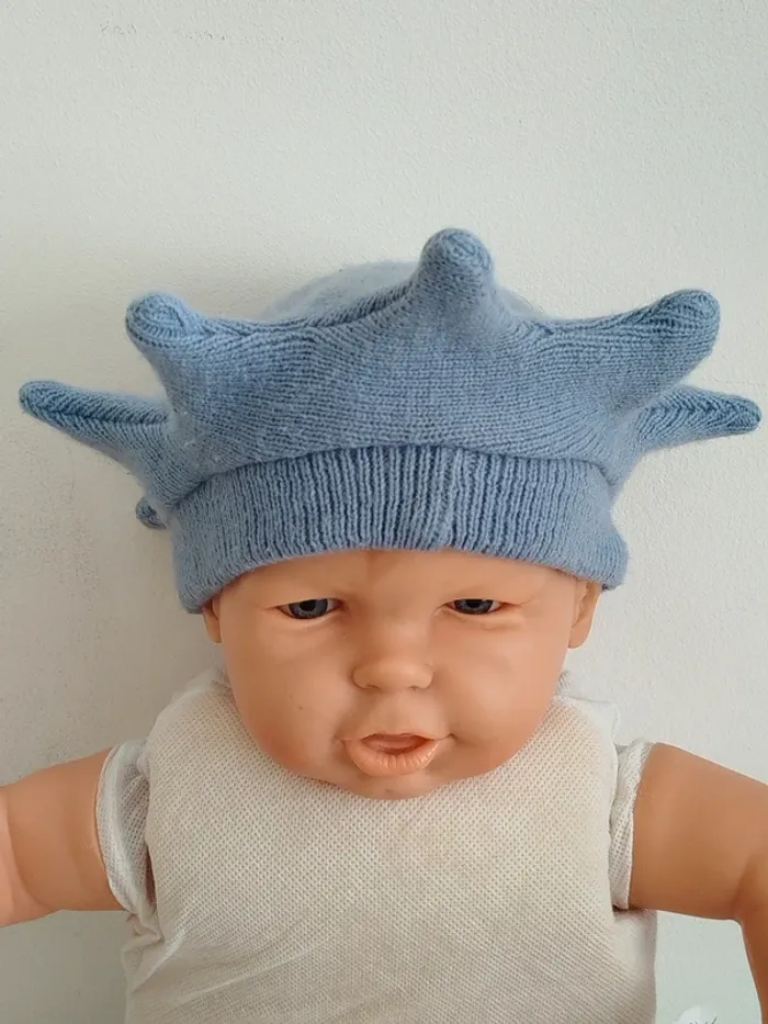 Bonnet / béret étoile bleu clair 51cm
