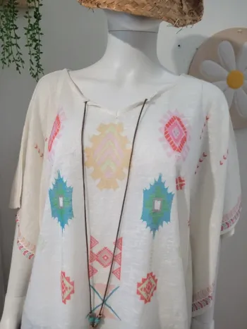 T shirt  genre petit pull