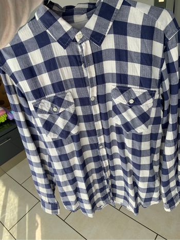Chemise à carreaux