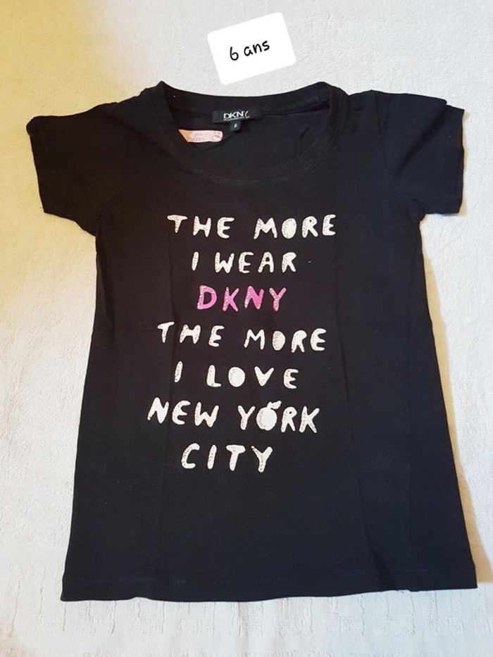 T-shirt DKNY 6 ans