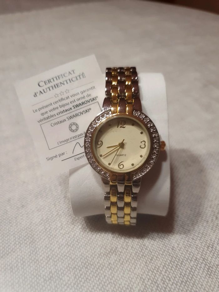 Montre quartz avec cristaux - photo numéro 2
