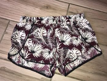 Short fleuri gémo XS