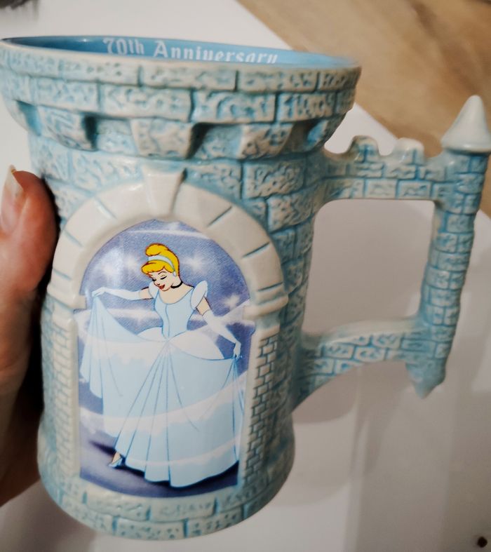 Mug Cendrillon anniversaire 50 ans collector Disney