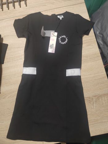Robe neuve karl Lagerfeld