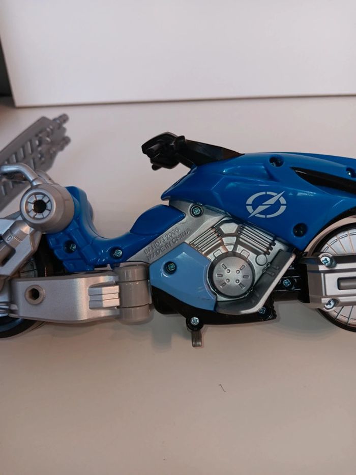 Figurine et sa moto vintage Bandai 2006 Power Rangers opération overdrive moto 25cm fig 14cm - photo numéro 9