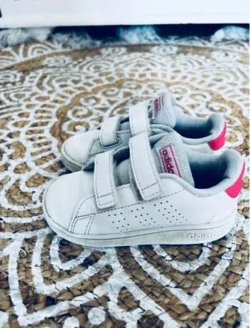Adidas Stan smith fille pointure23