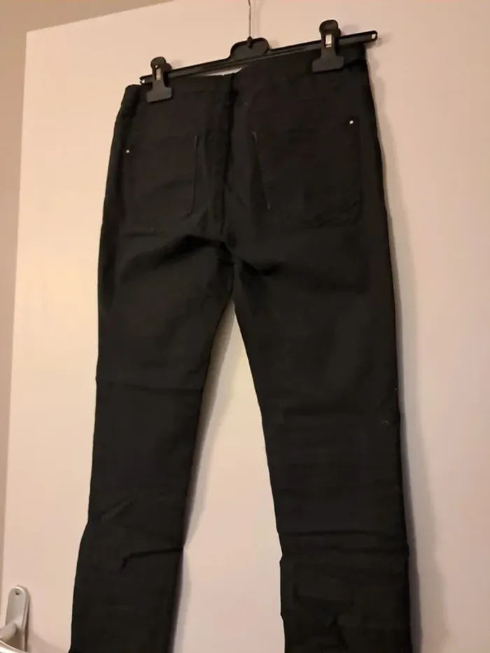 Jeans skinny noir - photo numéro 5