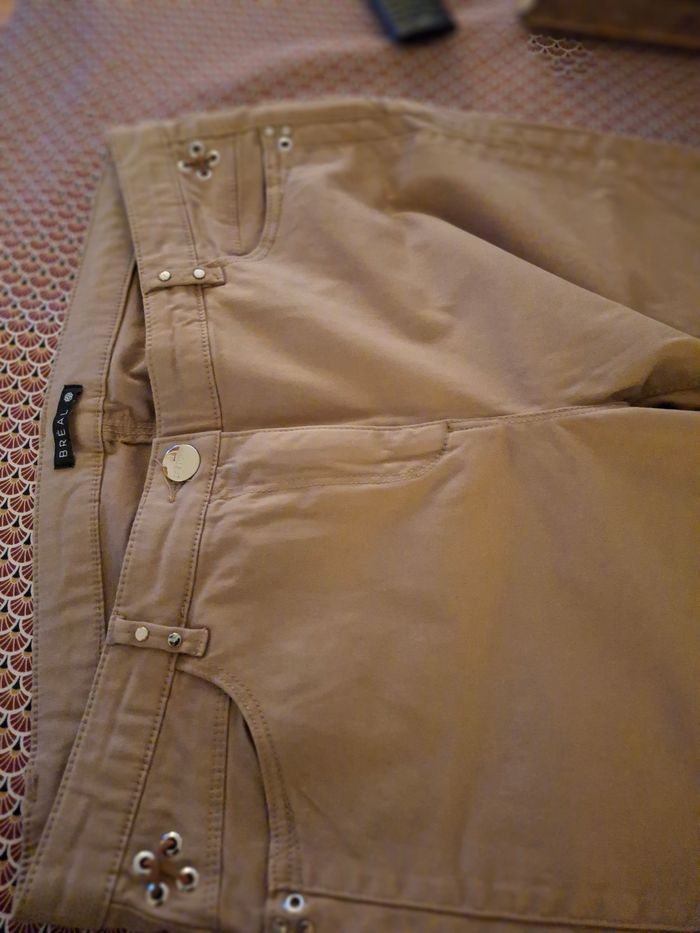 Pantalon beige - photo numéro 4
