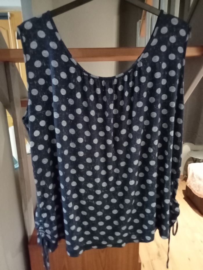 Tee-shirt taille unique (T5)