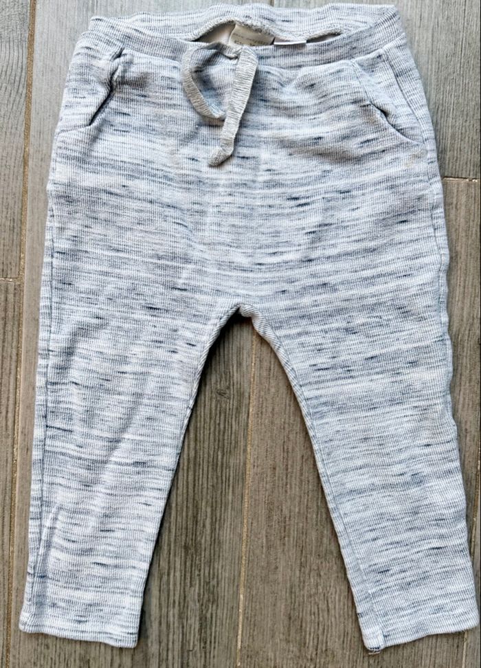 Lot de 2 pantalons Zara - photo numéro 3