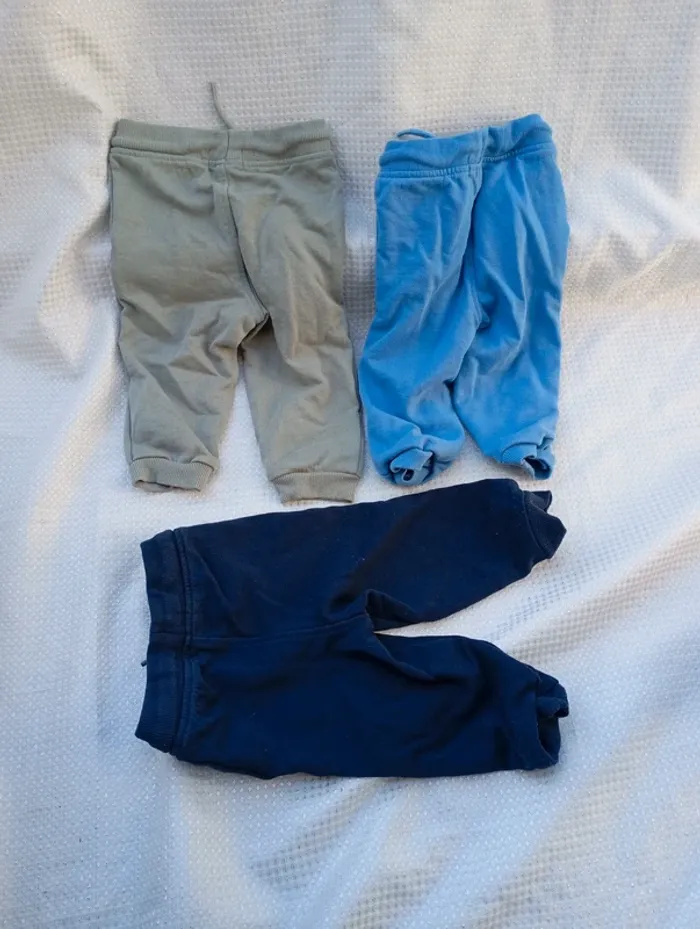 Lot 3 pantalons de jogging Orchestra 12 mois - photo numéro 2