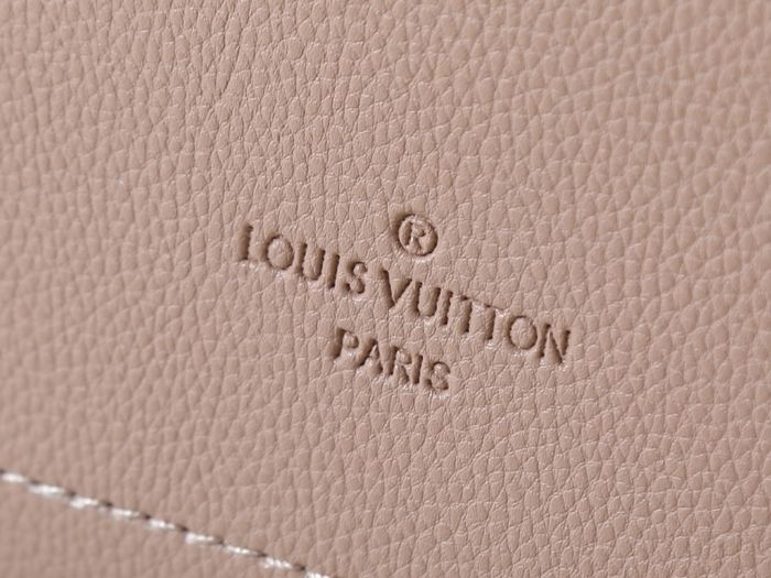 Louis Vuitton  Lockme Ever  M51395 - photo numéro 5