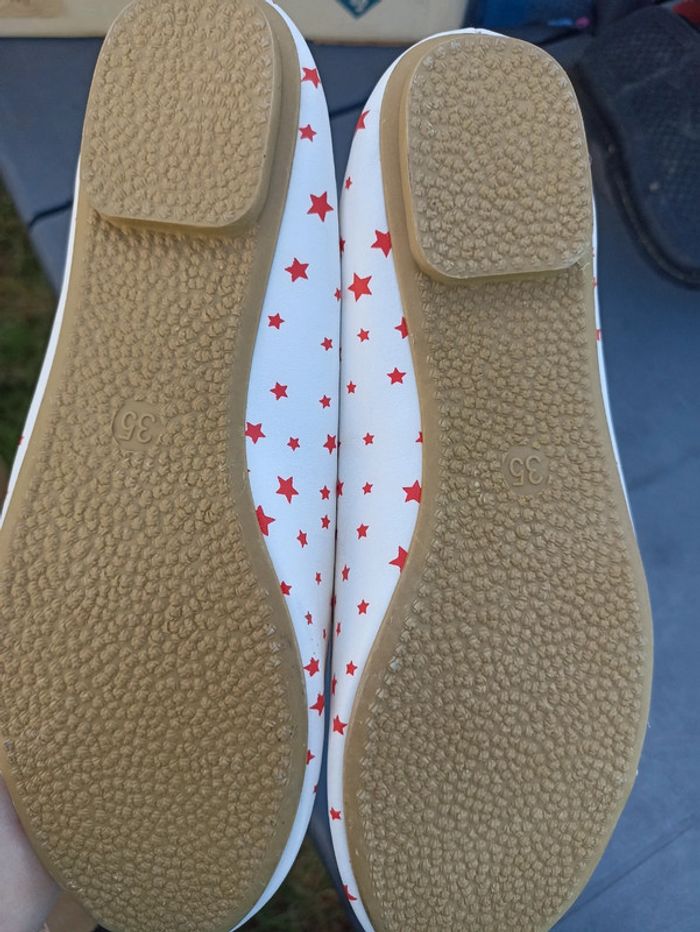 Ballerine blanche étoile rouge taille 35 - photo numéro 3