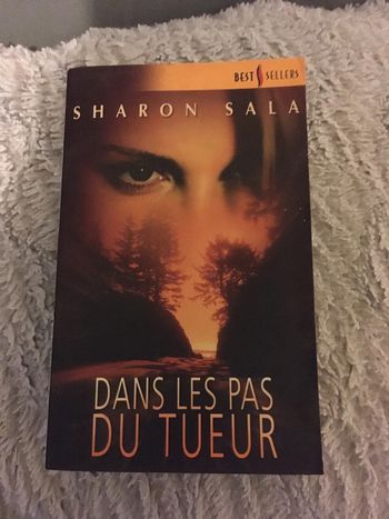 Dans les pas du tueur