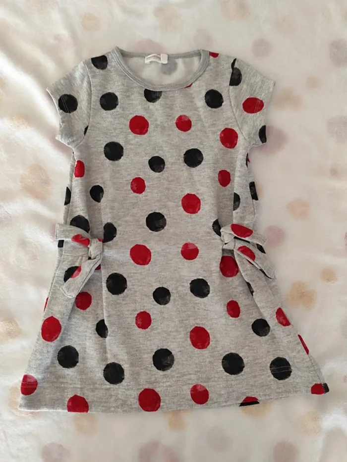 Robe à pois