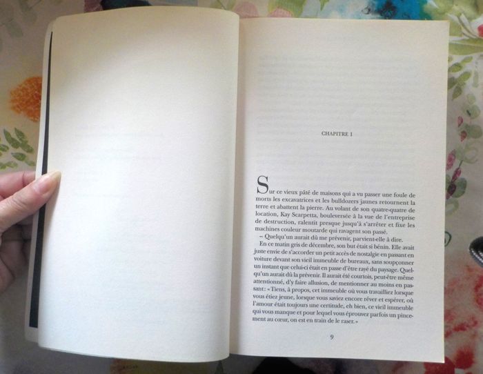 SIGNE SUSPECT de Patricia CORNWELL Ed. des 2 Terres - photo numéro 5