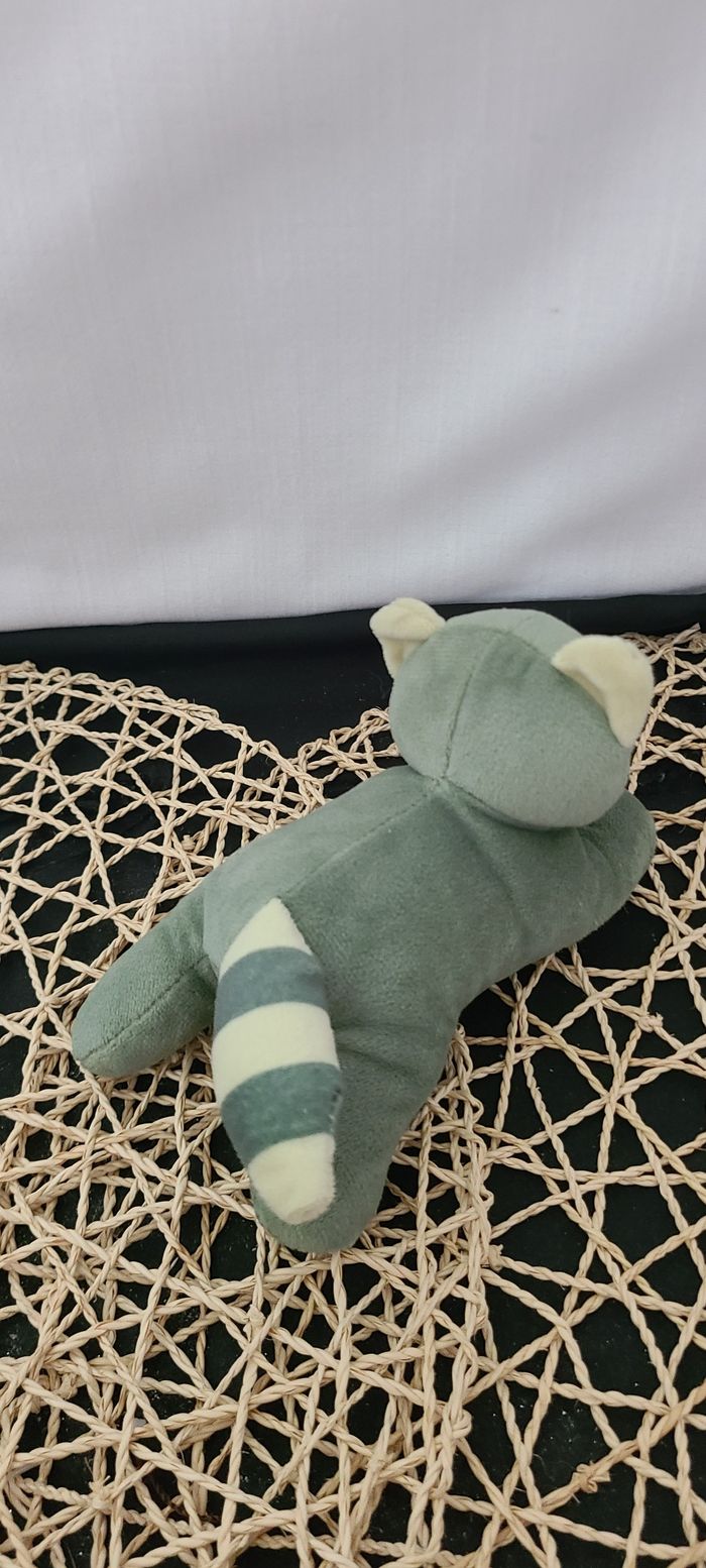 Raton laveur en peluche - photo numéro 3