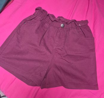 Short fille