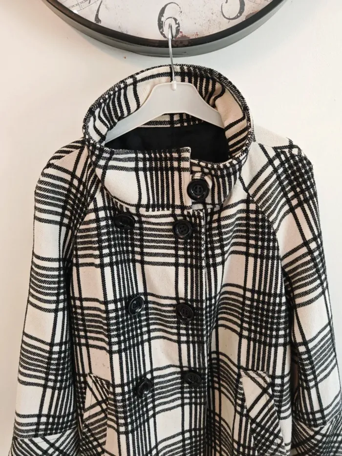Veste overzise noire et blanche Zara taille XL - photo numéro 5