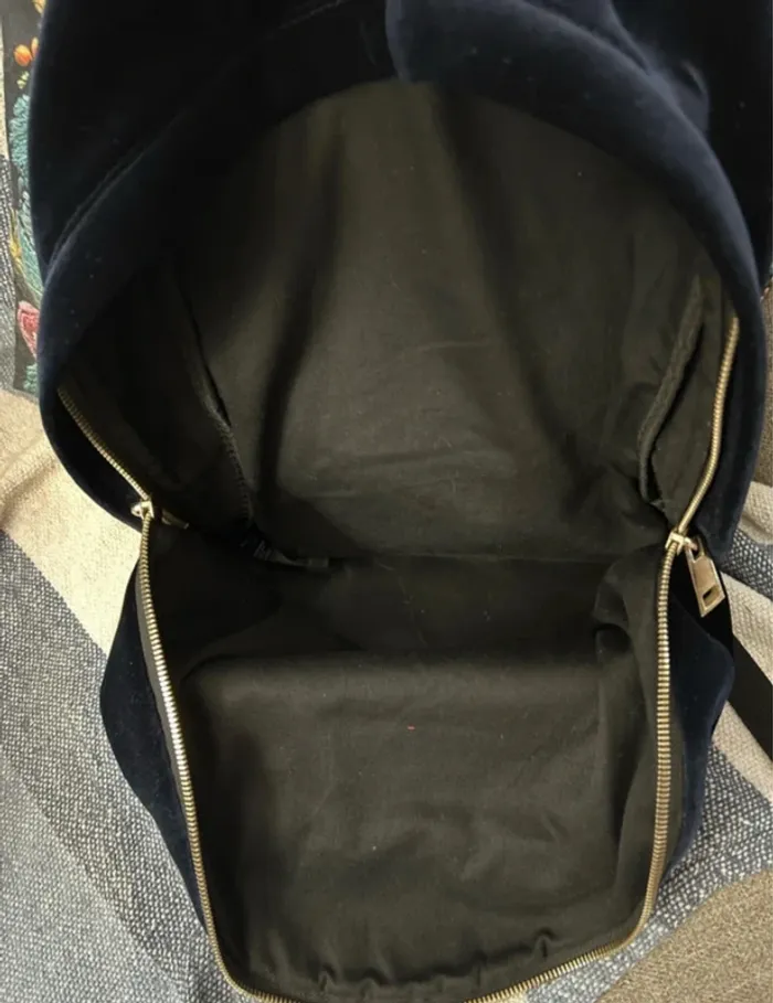Sandro magnifique sac en velours noir bleuté - photo numéro 4