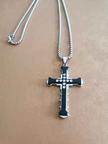 Collier et pendentif spirituel croix chrétienne
