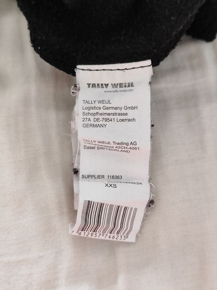 sweat à capuche noir imprimé- taille XXS - photo numéro 5