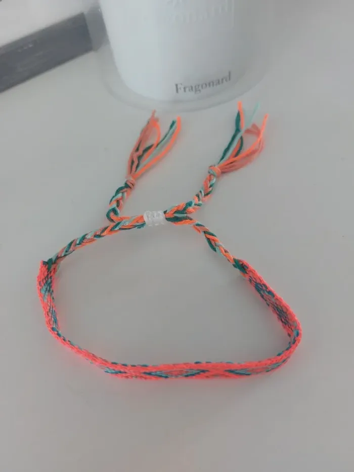Bracelet tissé orange fluo - photo numéro 2