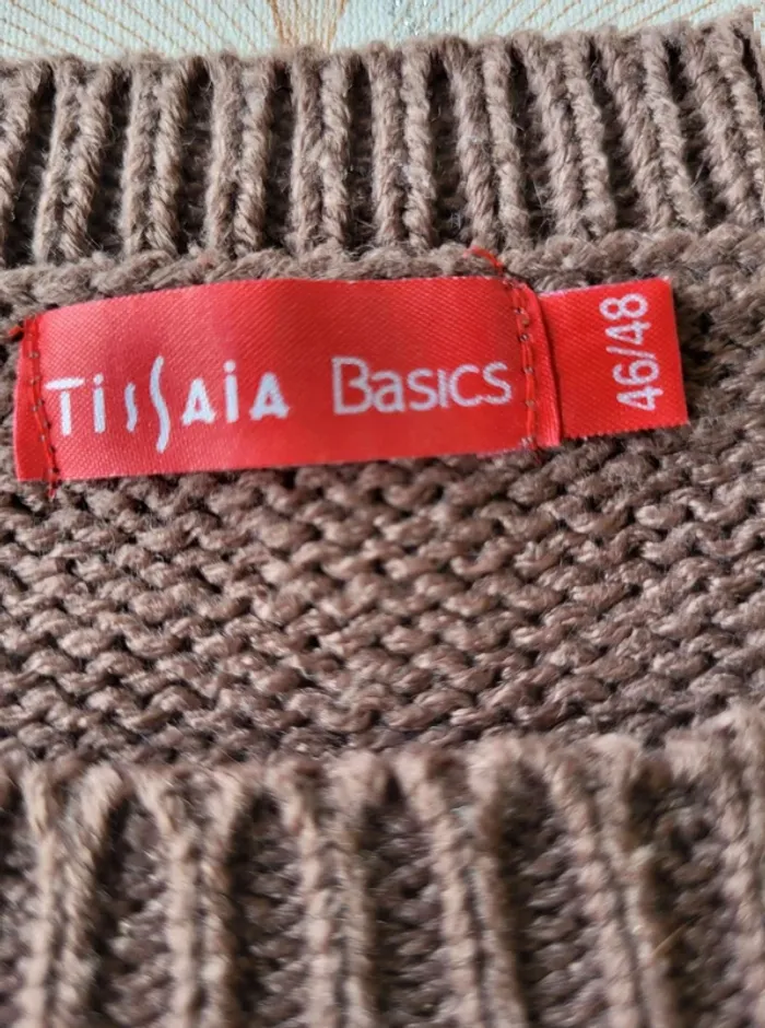 Pull  marron  en maille  Hiver  Femme taille  46/48 très  bon  état  Tissaia - photo numéro 4