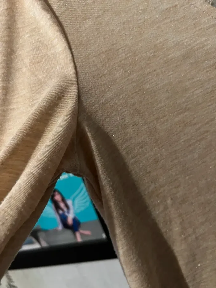 Top beige pailletée - photo numéro 3
