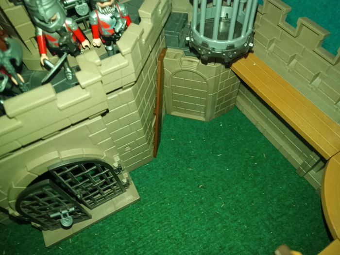 Château playmobil 6001" citadelle des chevaliers de l'aigle" - photo numéro 8