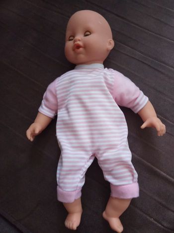 Ravissant POUPON "Corolle" 30cm de 2021