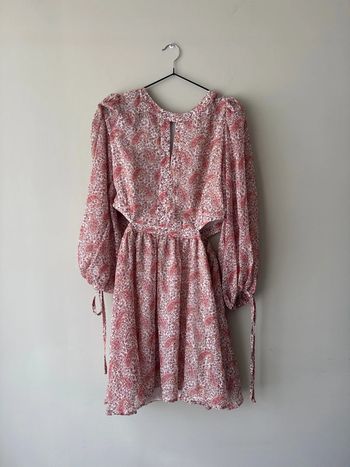 👗🌻 robe d’été légère à motif- taille L   - neuf sans étiquette -