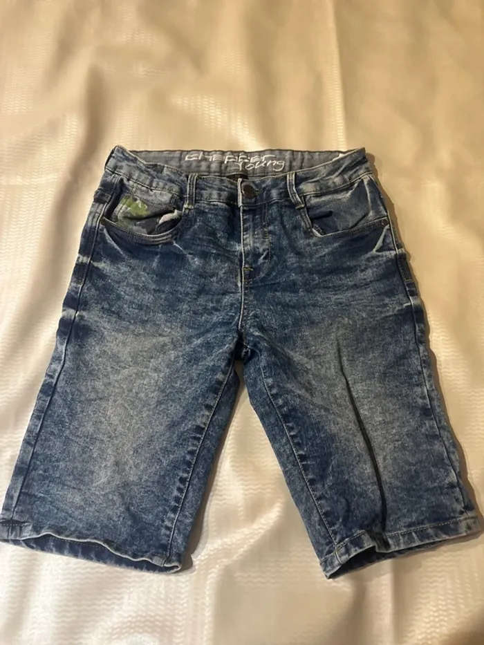 Short jean