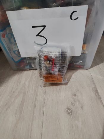 Figurine McDonald's space jam taz