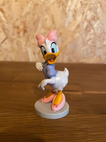 Figurine Disney Daisy sur socle