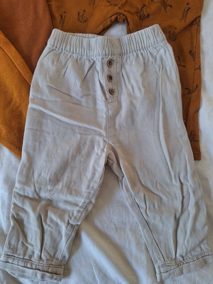 Lot de 4 pantalons 9 mois - photo numéro 2