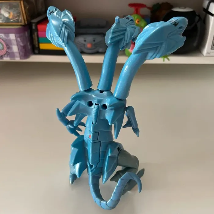 Figurine yu-gi-oh ! dragon blanc aux yeux bleus - photo numéro 4