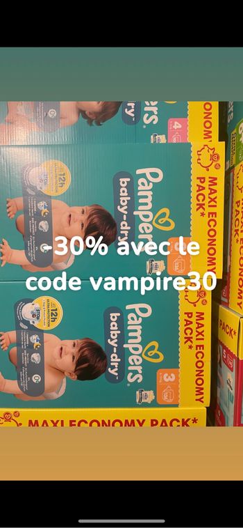 Deux cartons de couches Pampers taille 3