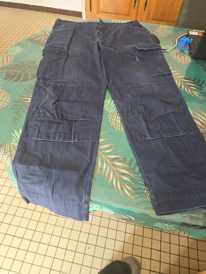 Pantalon bleu de travail